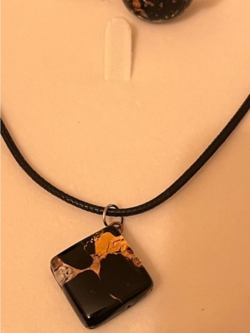 Murano set of necklace and bracelet black and gold Italian glass
